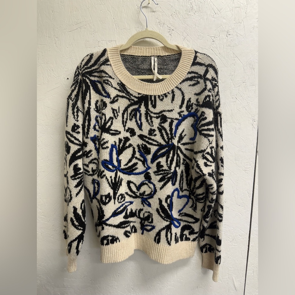 Anthropologie Floral Black and Cream Women's Sweater